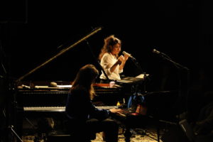 EM! CARTEBLANCHE "Bergerausch" - Vera Kappeler & Bettina Klöti, 24.10.18, Foto: Fabienne Keller