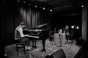 EM! HENDRIX&STERN - Hendrix Ackle & Adrian Stern, 19.05.21, Foto: René Hunger